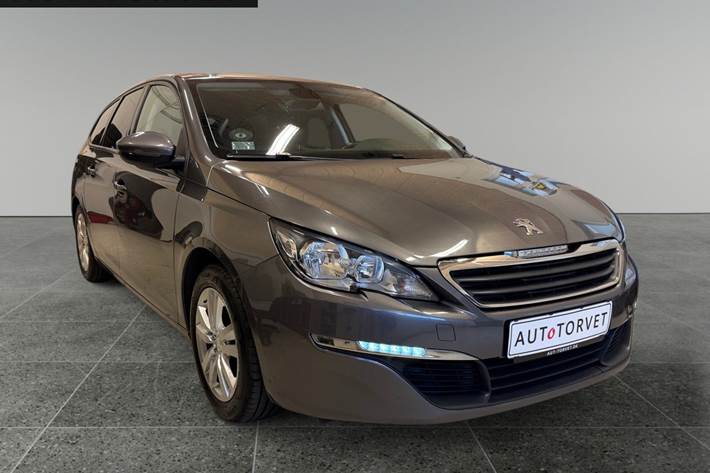 Grå Peugeot 308 fra 2016