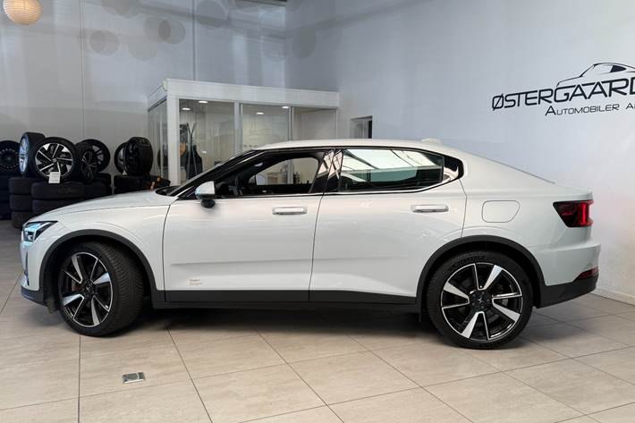 Hvid Polestar 2 fra 2023