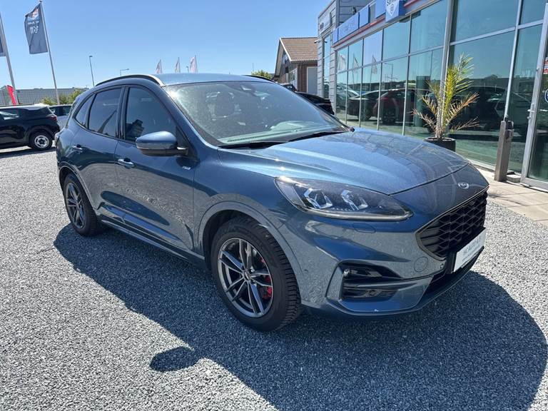 Ford Kuga 2,5 PHEV ST-Line X CVT