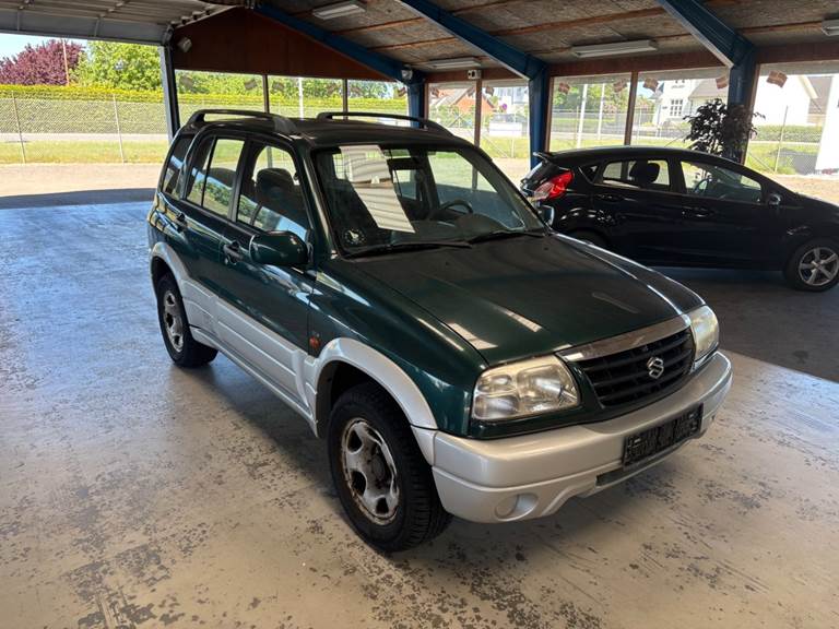 Suzuki Grand Vitara 2,0 GL+ Van
