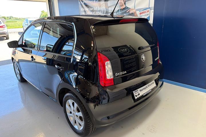 Sort Skoda Citigo fra 2017