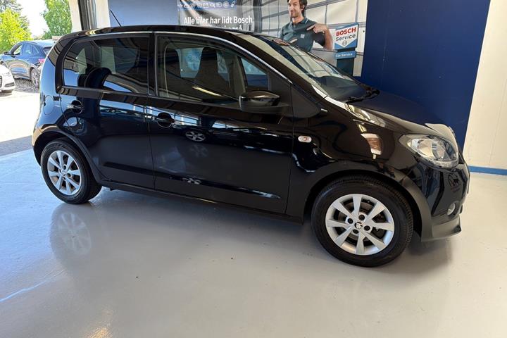 Sort Skoda Citigo fra 2017