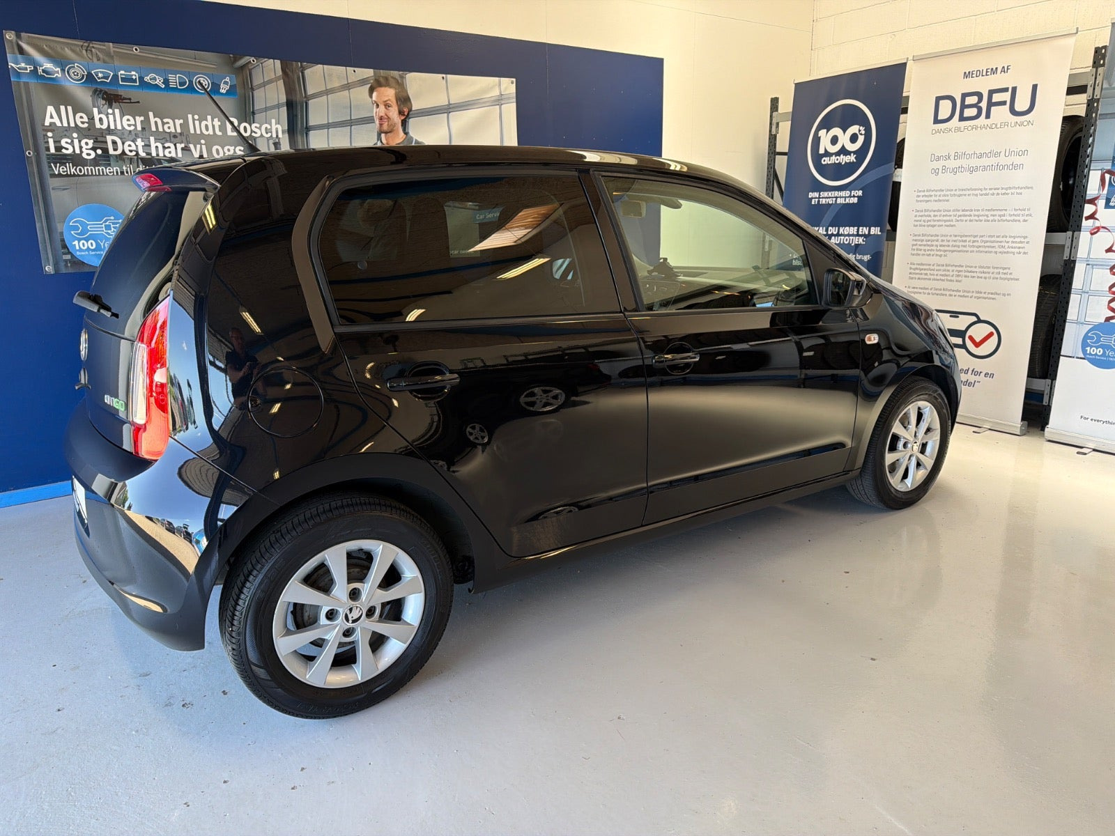 Sort Skoda Citigo fra 2017