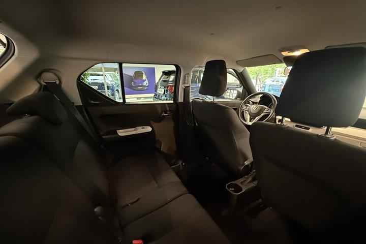 Grå Suzuki Ignis fra 2018