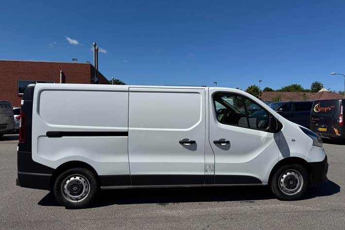 Hvid Renault Trafic T29 fra 2016