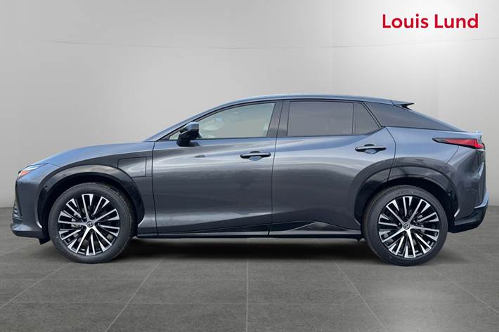 Grå Lexus RZ fra 2026