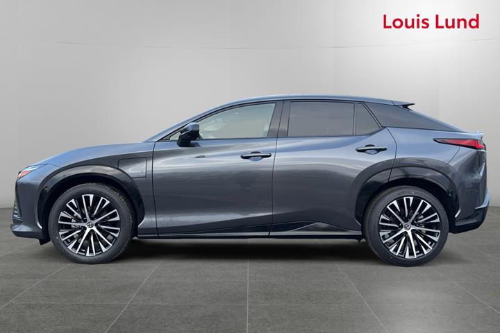 Grå Lexus RZ fra 2026