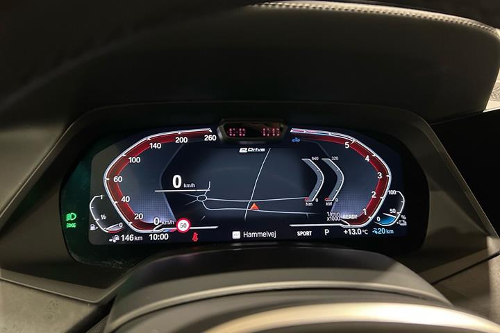 Grå BMW X5 fra 2022