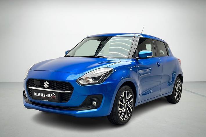 Blå Suzuki Swift fra 2024