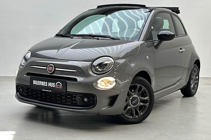 Grå Fiat 500C fra 2021