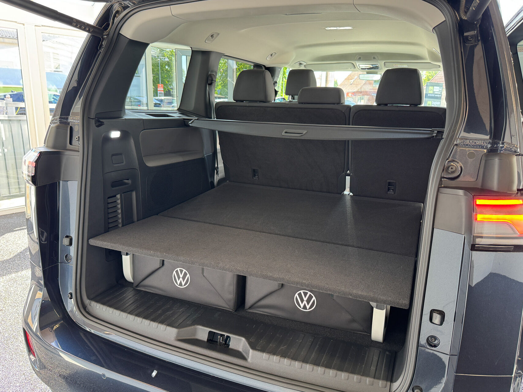 Blå VW ID.Buzz fra 2025