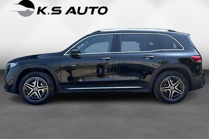 Sort Mercedes EQB300 fra 2023