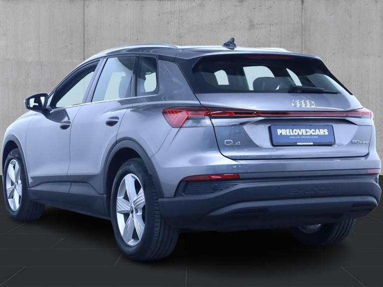Audi Q4 e-tron 45 Business