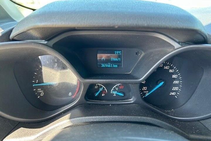 Hvid Ford Transit Connect fra 2014