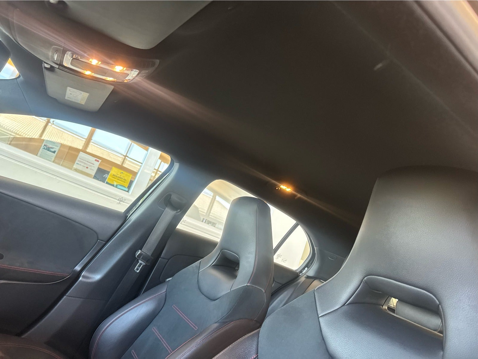 Sort Mercedes A180 d fra 2019