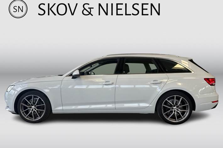 Hvid Audi A4 fra 2018
