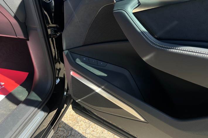 Sort Audi e-tron fra 2023