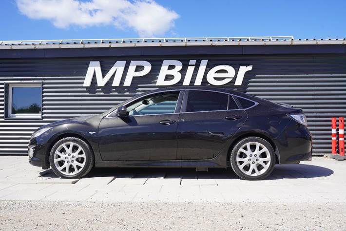 Sort Mazda 6 fra 2008