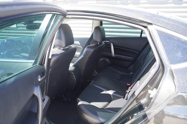 Sort Mazda 6 fra 2008