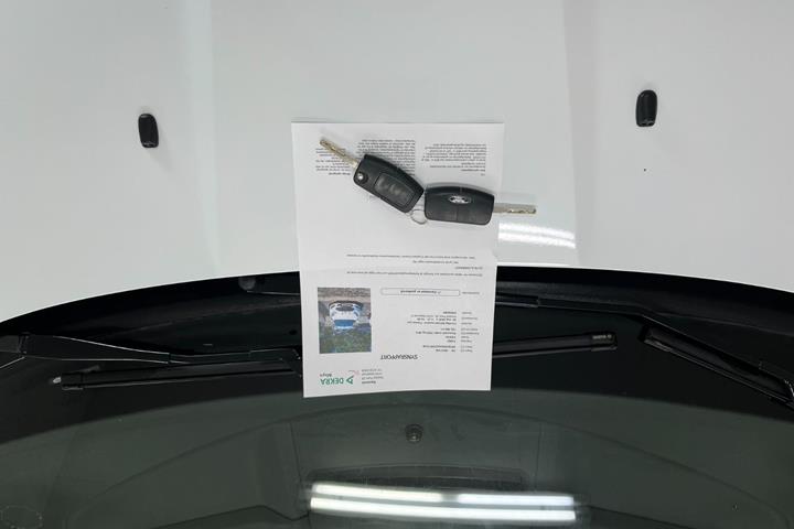 Hvid Ford Fiesta fra 2013