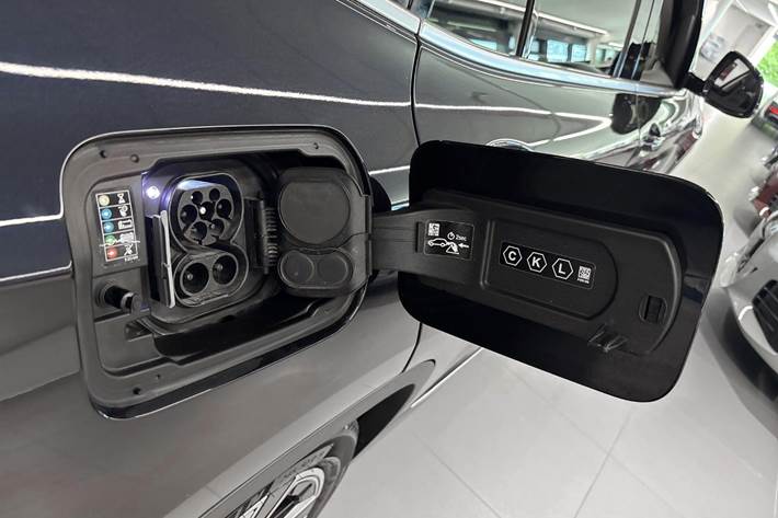 Sort BMW iX3 fra 2021