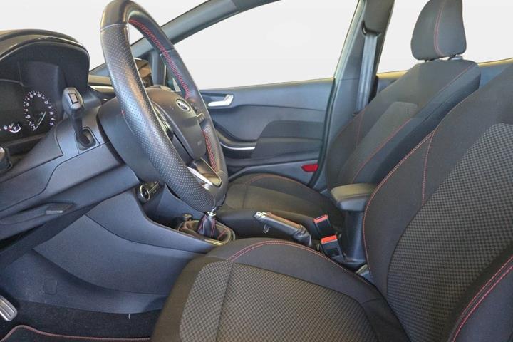 Sort Ford Fiesta fra 2020