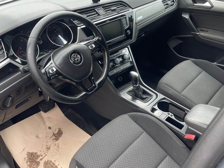 VW Touran 2,0 TDi 150 Comfortline DSG 7prs