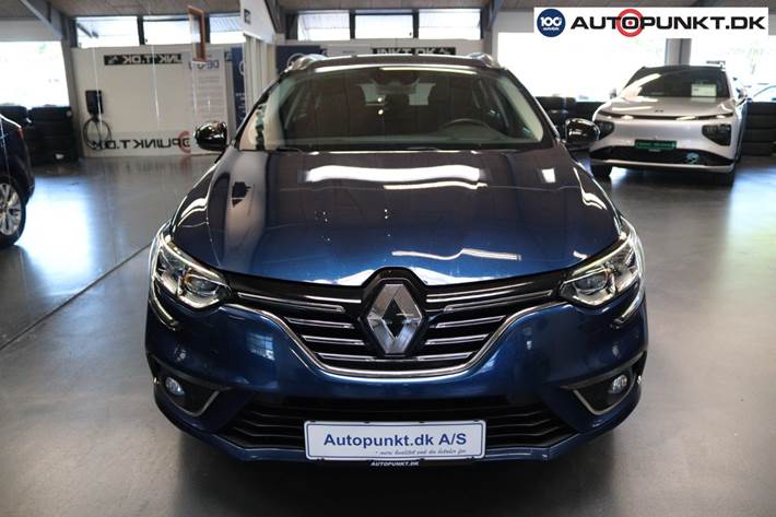 Blå Renault Megane IV fra 2019