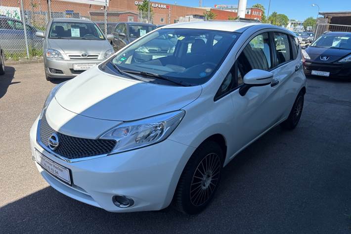 Hvid Nissan Note fra 2014