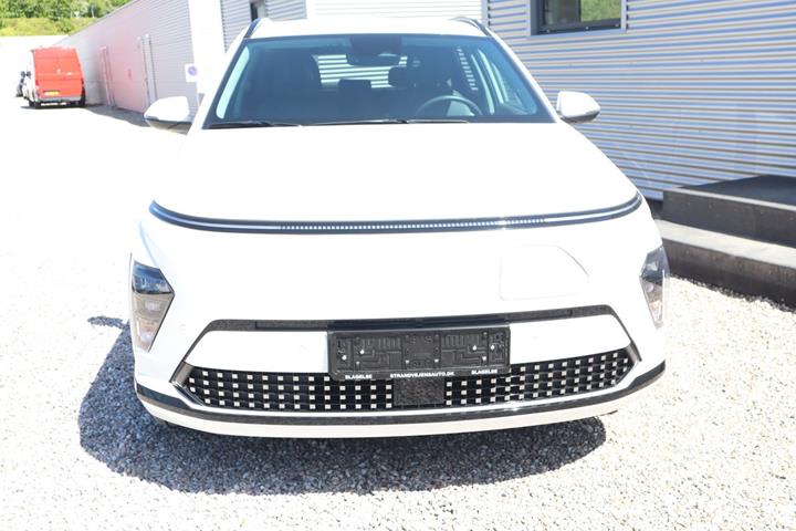 Hvid Hyundai Kona fra 2024