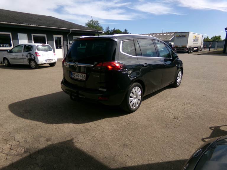 Opel Zafira Tourer 1,4 T 140 Cosmo eco 7prs