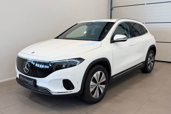 Hvid Mercedes EQA250 fra 2025