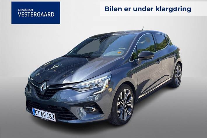 Grå Renault Clio V fra 2020