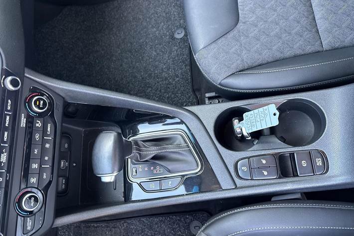 Hvid Kia Niro fra 2020