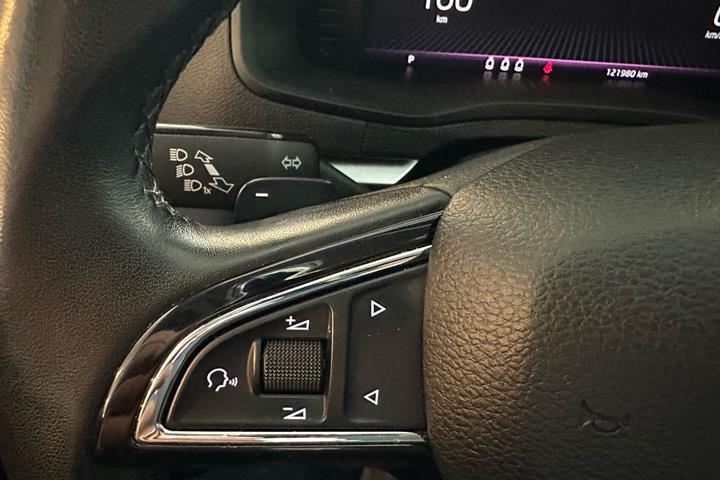 Sort Skoda Karoq fra 2019