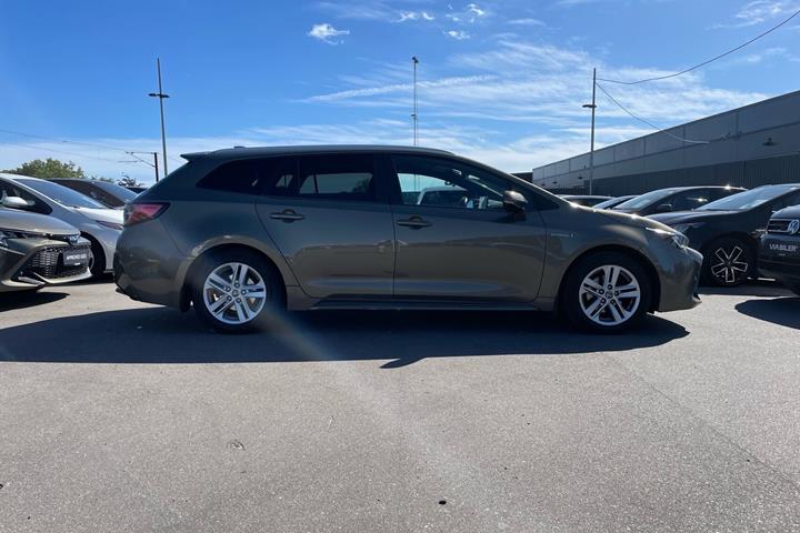 Bronze Toyota Corolla fra 2019