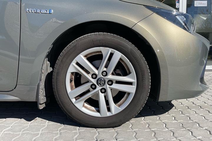 Bronze Toyota Corolla fra 2019