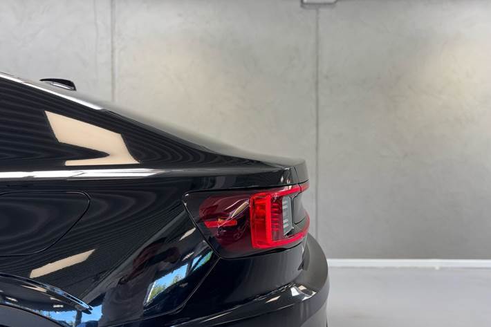Sort Polestar 2 fra 2023