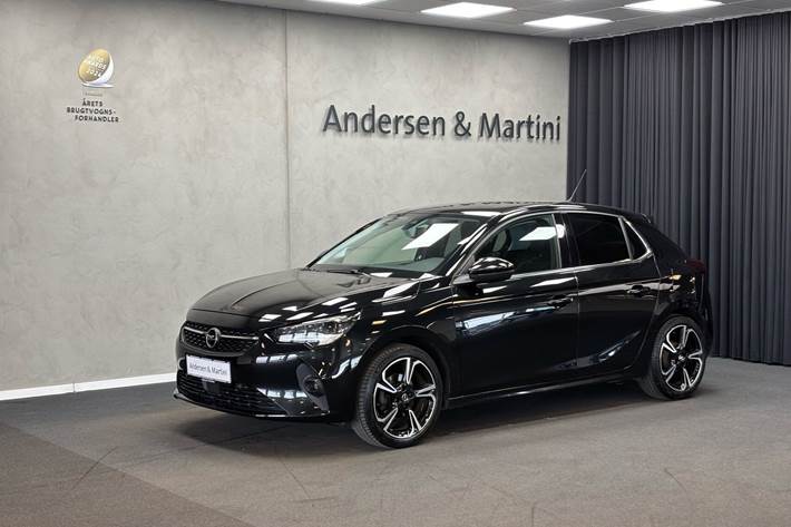 Sort Opel Corsa fra 2022