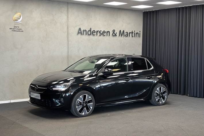 Sort Opel Corsa-e fra 2021