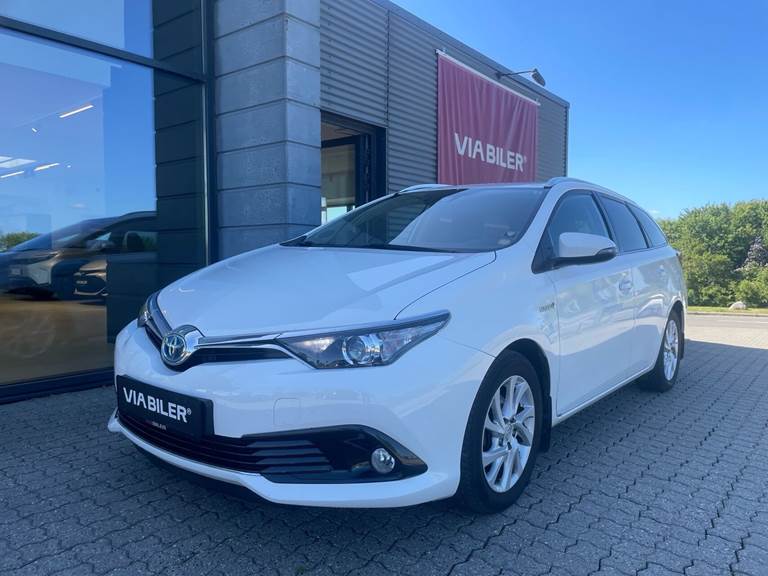 Toyota Auris 1,8 Touring Sports Hybrid H2 Comfort 136HK Stc Aut.