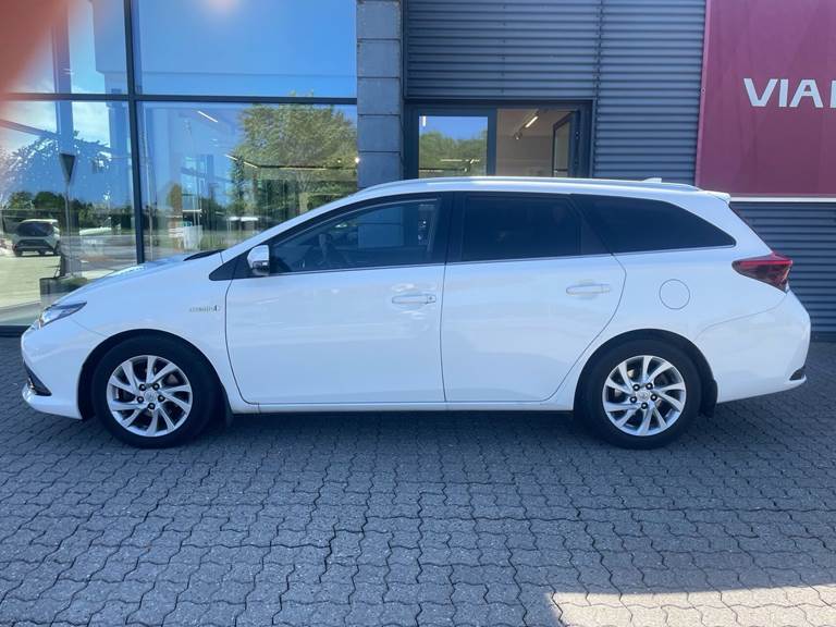 Toyota Auris 1,8 Touring Sports Hybrid H2 Comfort 136HK Stc Aut.