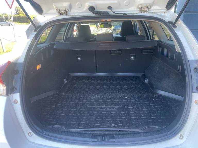 Toyota Auris 1,8 Touring Sports Hybrid H2 Comfort 136HK Stc Aut.