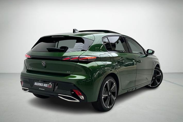 Grøn Peugeot E-308 fra 2024