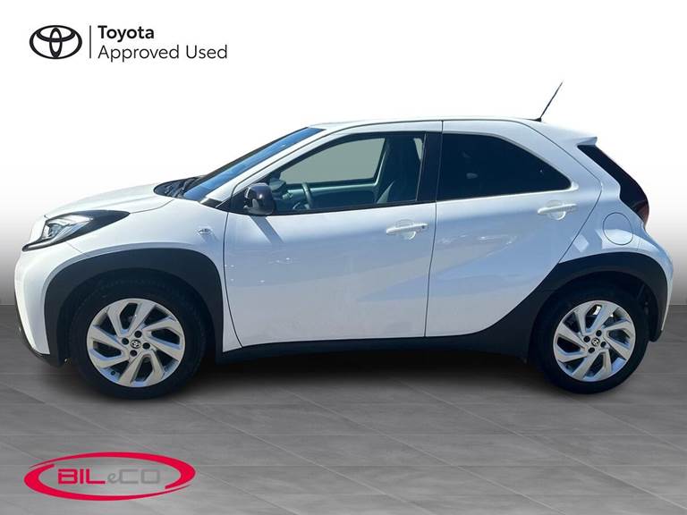 Toyota Aygo X 1,0 VVT-I Active 72HK 5d Aut.