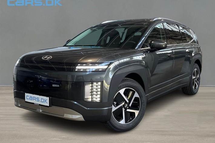 Grå Hyundai Ioniq 9 fra 2026 set udefra