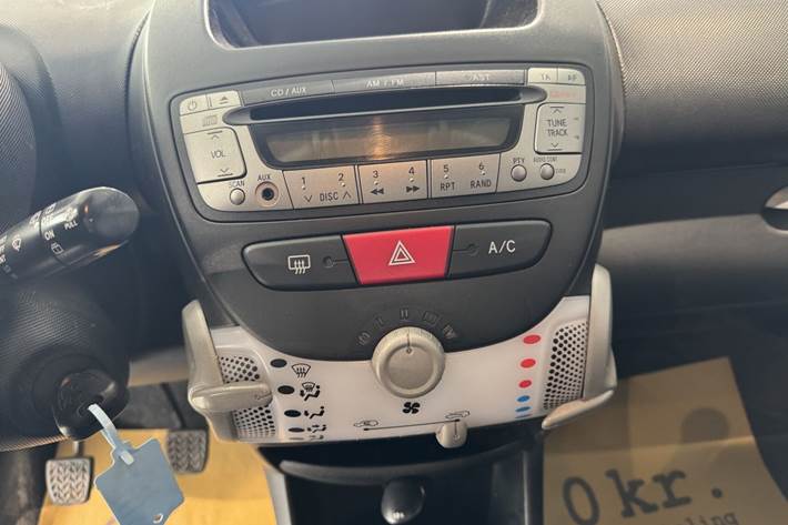 undefined Peugeot 107 fra 2014