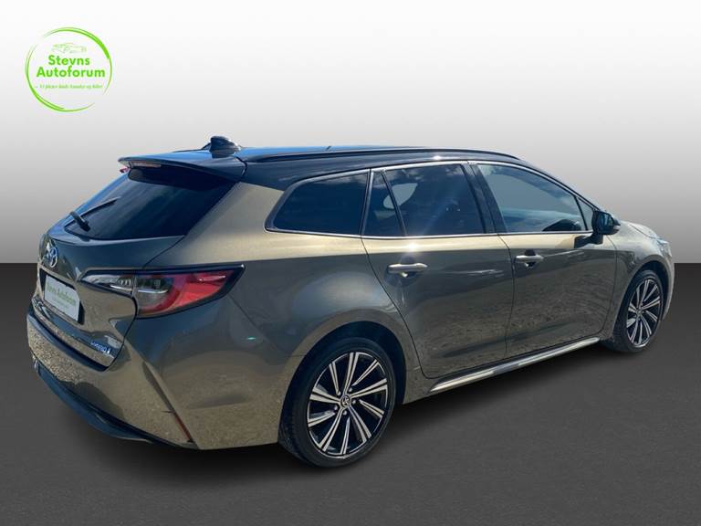 Toyota Corolla 1,8 Touring Sports Hybrid Active Premium E-CVT 122HK Stc Trinl. Gear