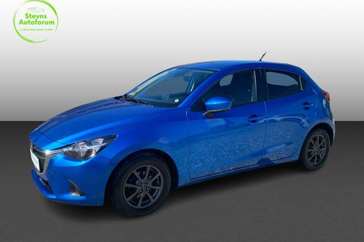 Blå Mazda 2 fra 2019