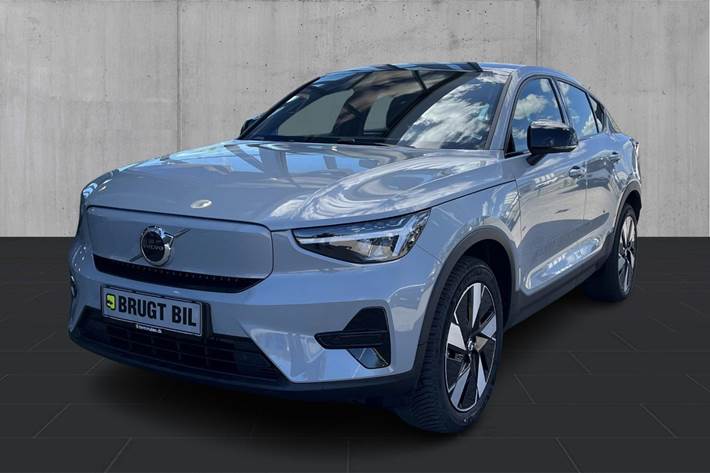 Grå Volvo C40 fra 2024 set udefra